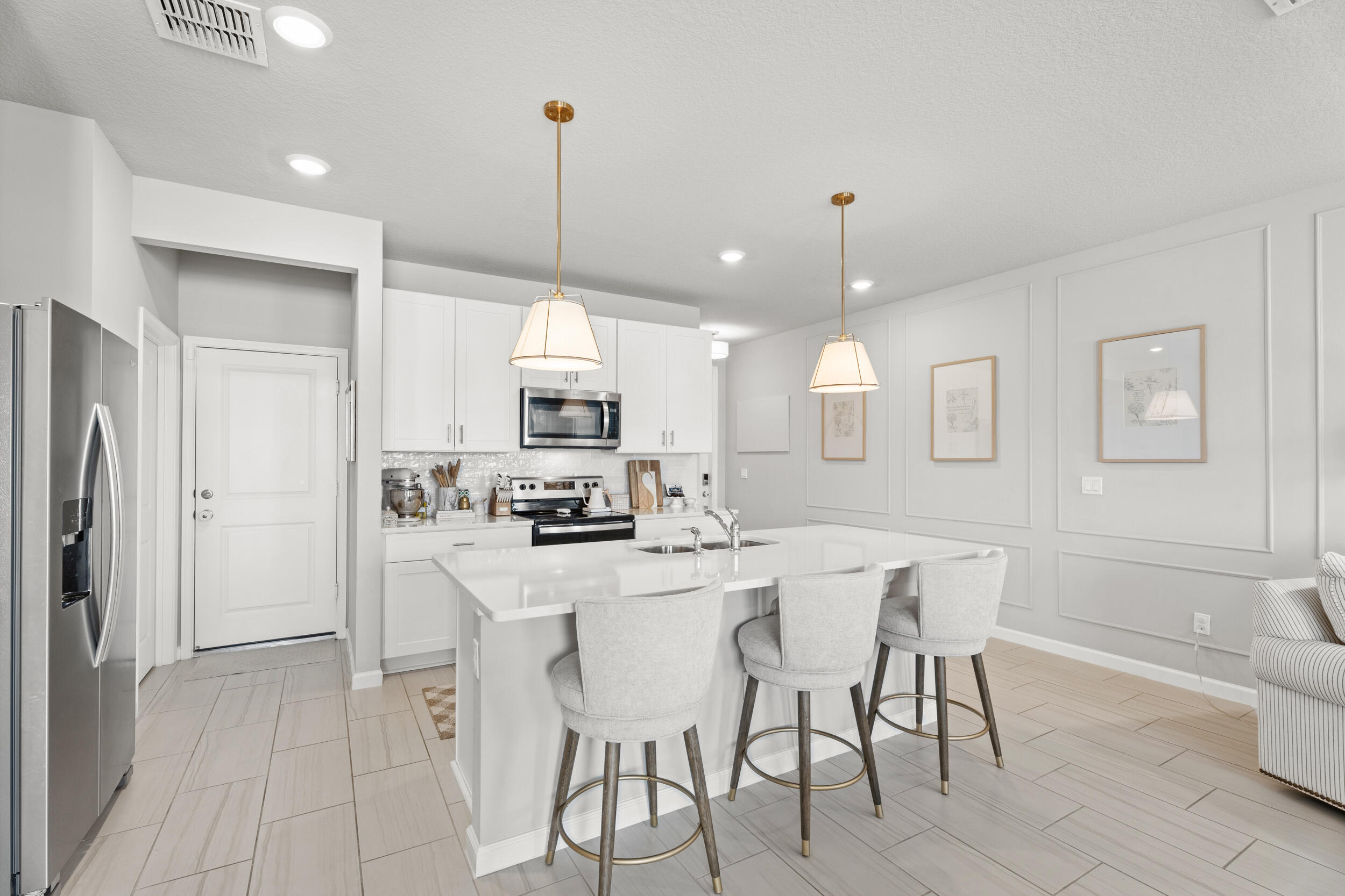 WILLOUGHBY TOWNHOMES PUD - Residential Lease