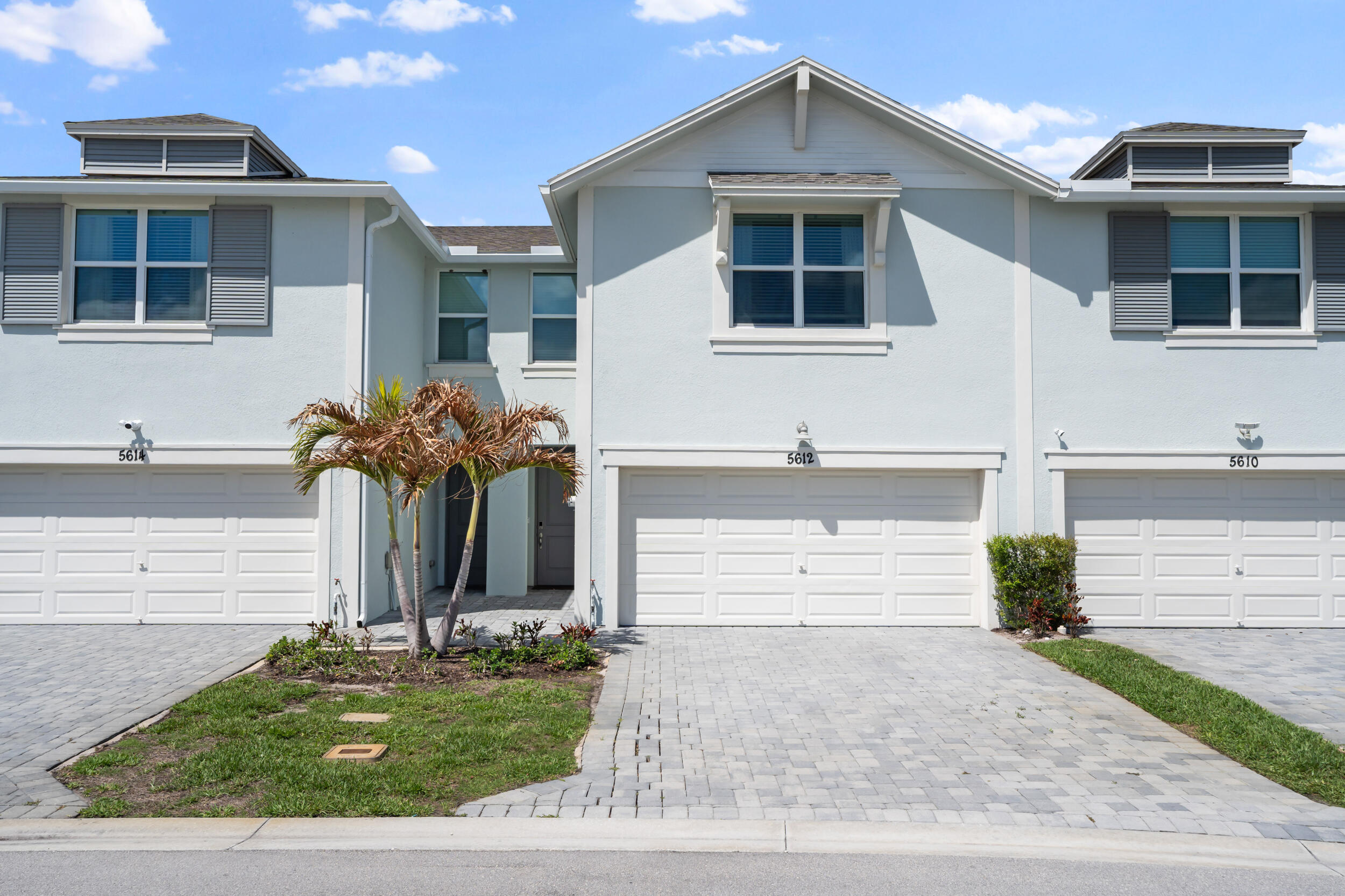 WILLOUGHBY TOWNHOMES PUD - Residential Lease
