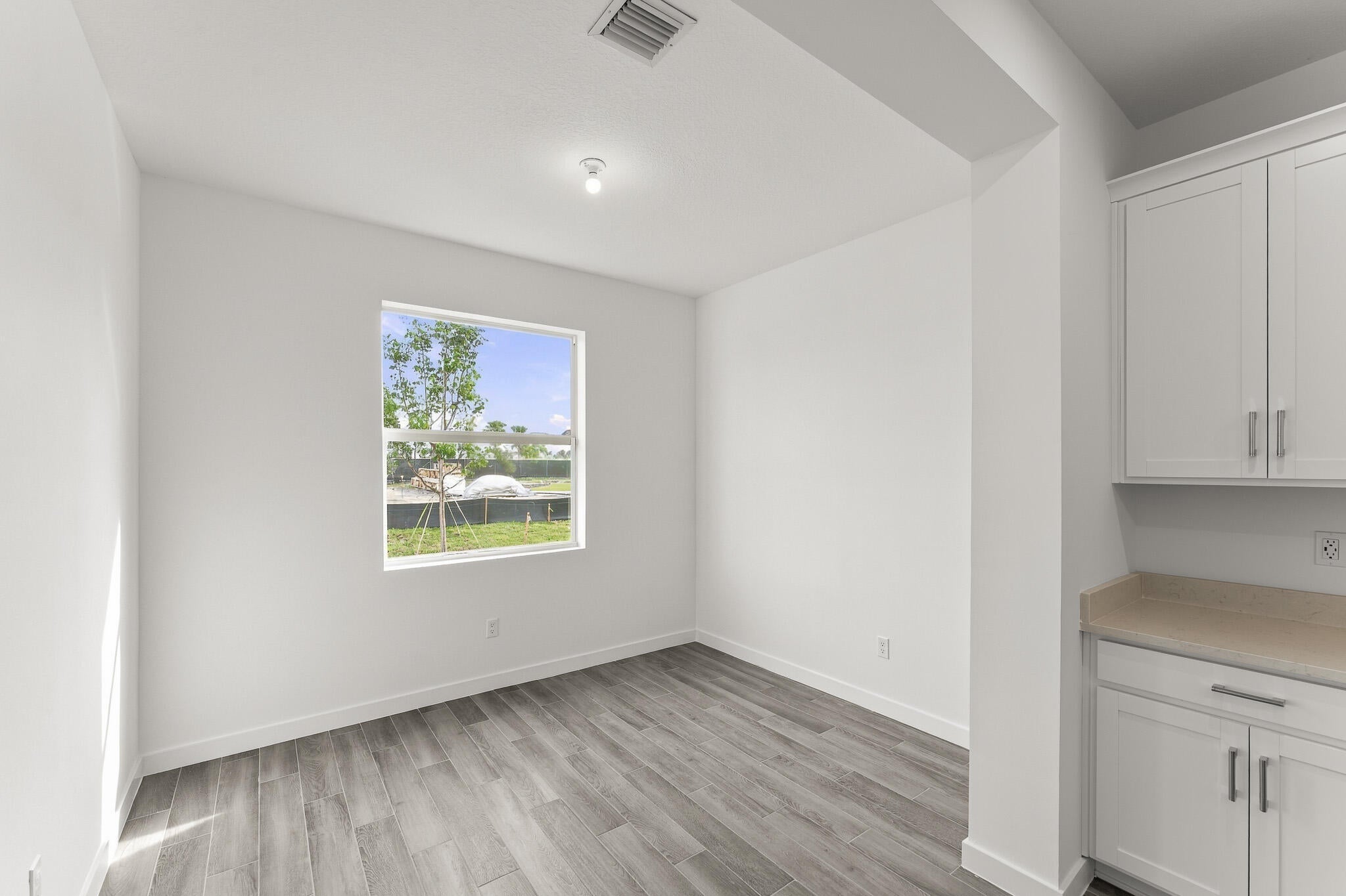 7296 CLAUDELLE Street