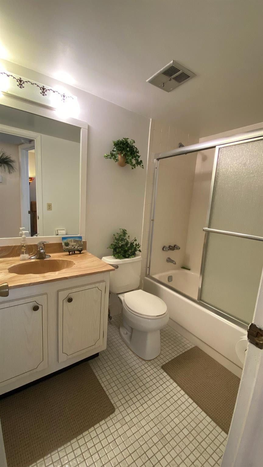 BERMUDA CLUB FIVE CONDO - Residential