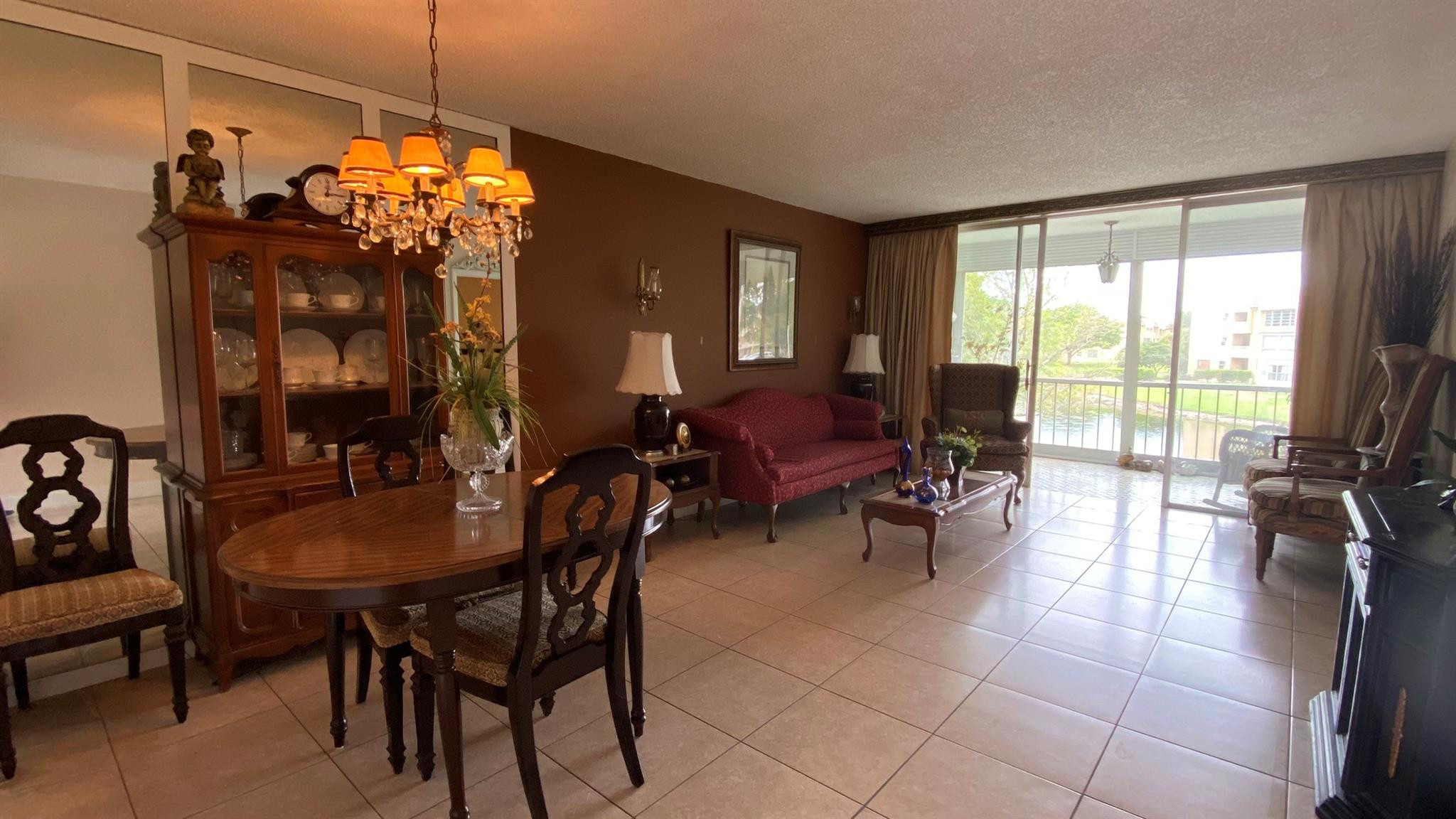 BERMUDA CLUB FIVE CONDO - Residential