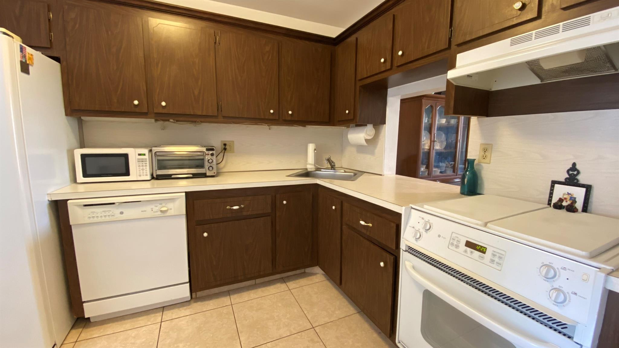 BERMUDA CLUB FIVE CONDO - Residential