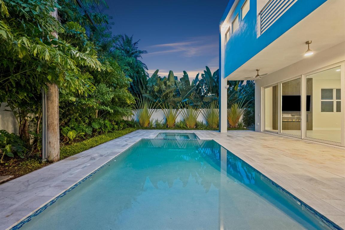 LA HACIENDA DELRAY - Residential