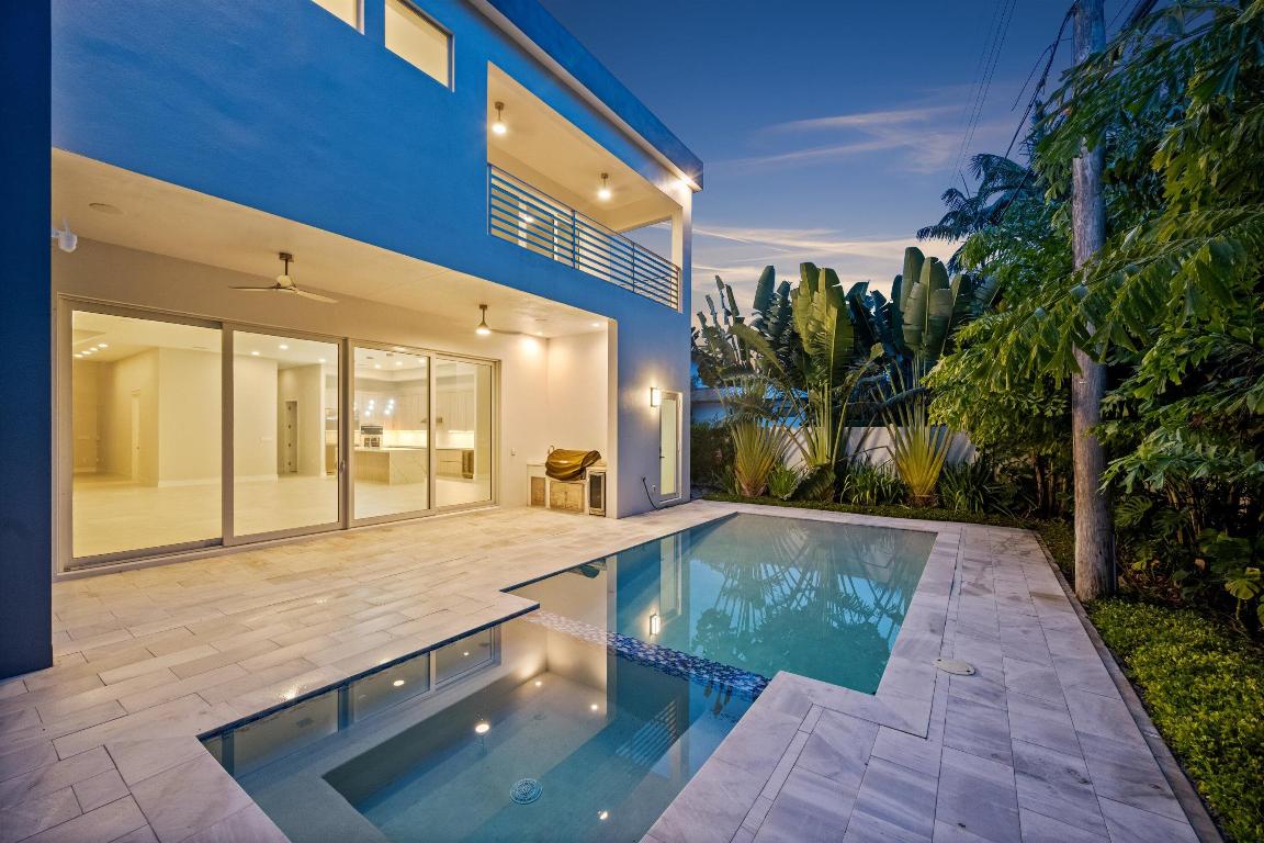 LA HACIENDA DELRAY - Residential