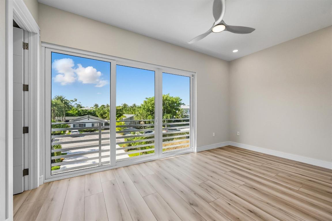 LA HACIENDA DELRAY - Residential