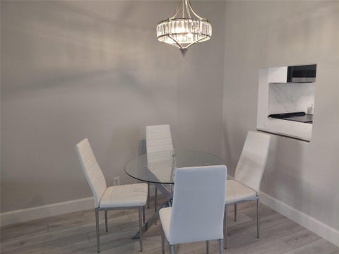 Tiny photo for 1951 NE 39th Street #127, Lighthouse Point, FL 33064 (MLS # F10549105)