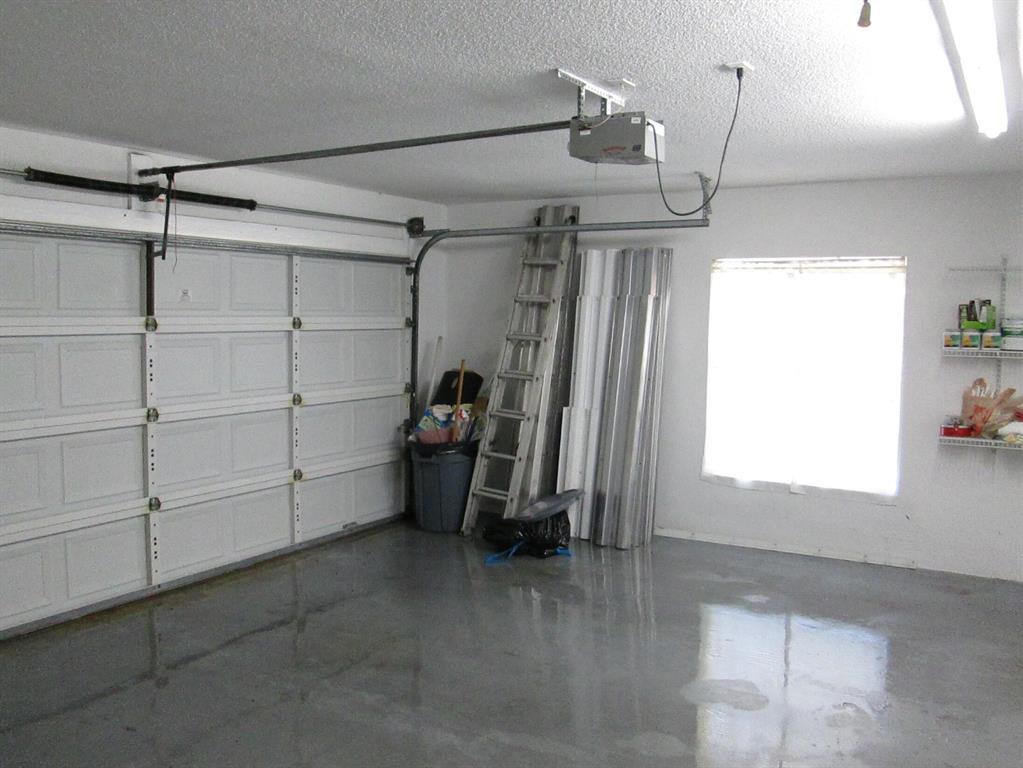 PRESERVE PLATS NO 1 2 & 3 THE - Residential