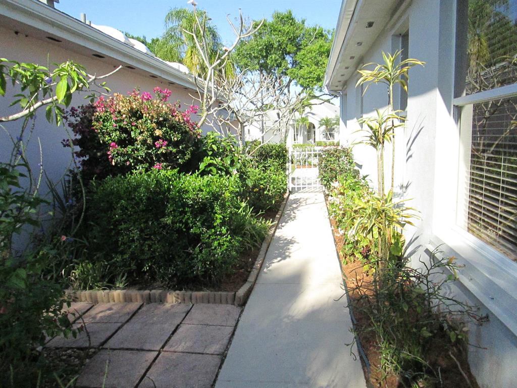 PRESERVE PLATS NO 1 2 & 3 THE - Residential