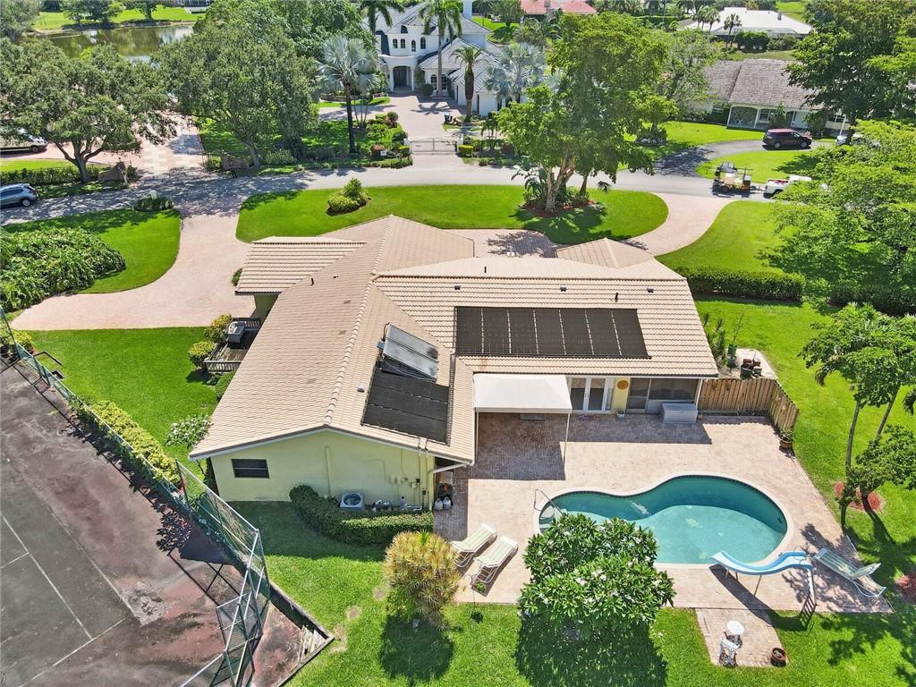 Running Brook Hills 70-23 - Residential