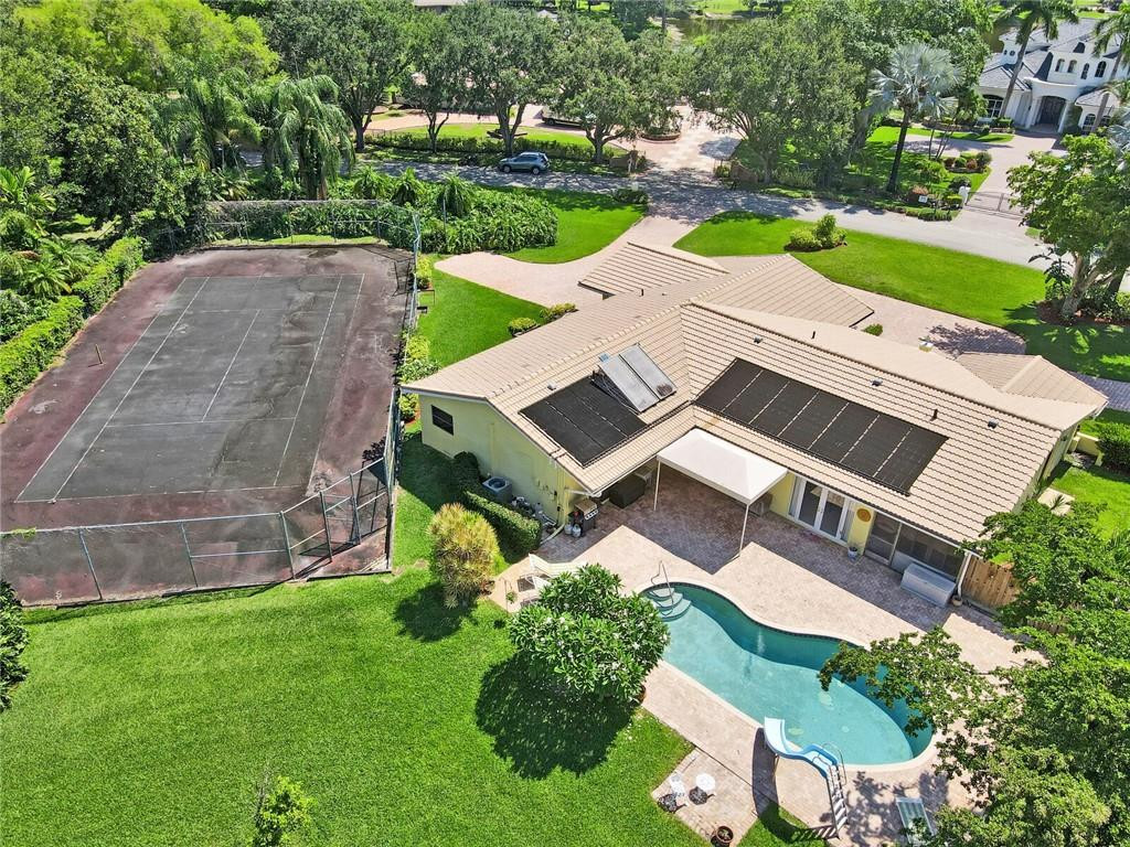 Running Brook Hills 70-23 - Residential