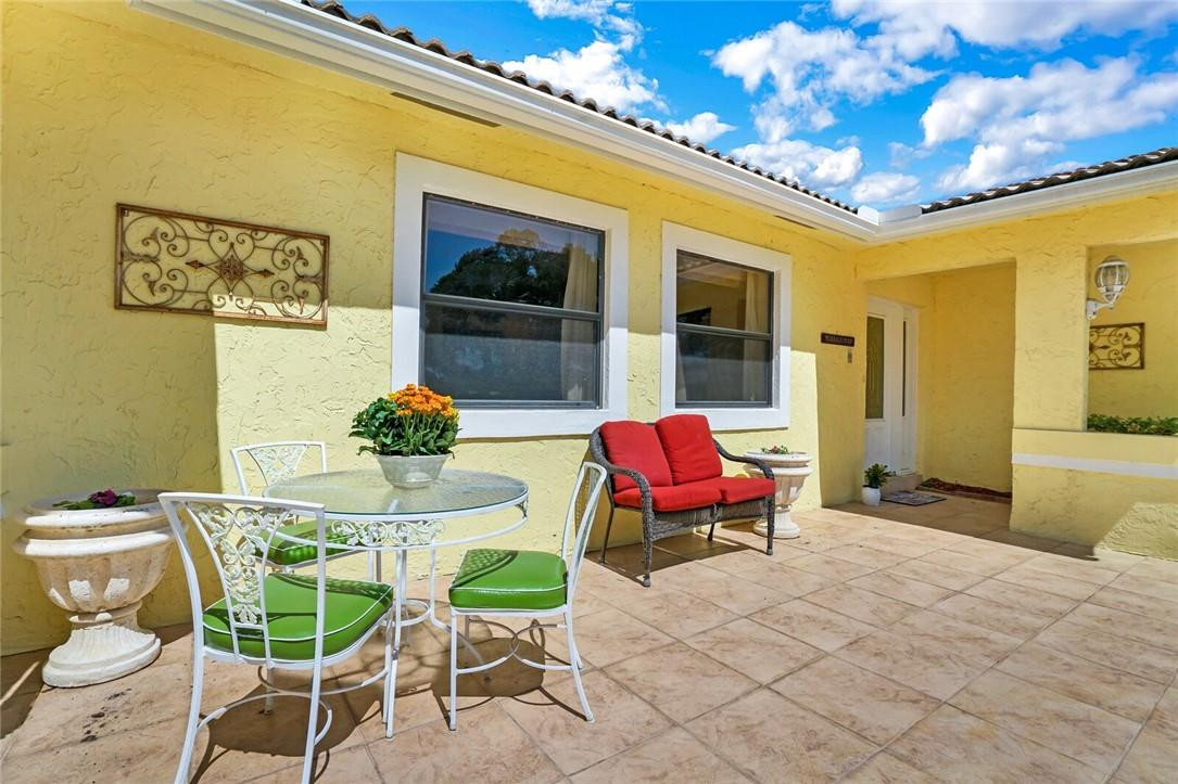 Running Brook Hills 70-23 - Residential