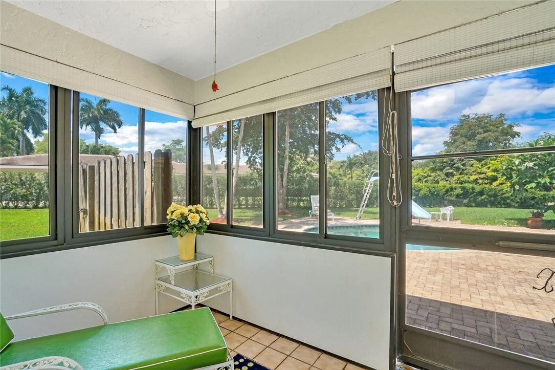 Running Brook Hills 70-23 - Residential