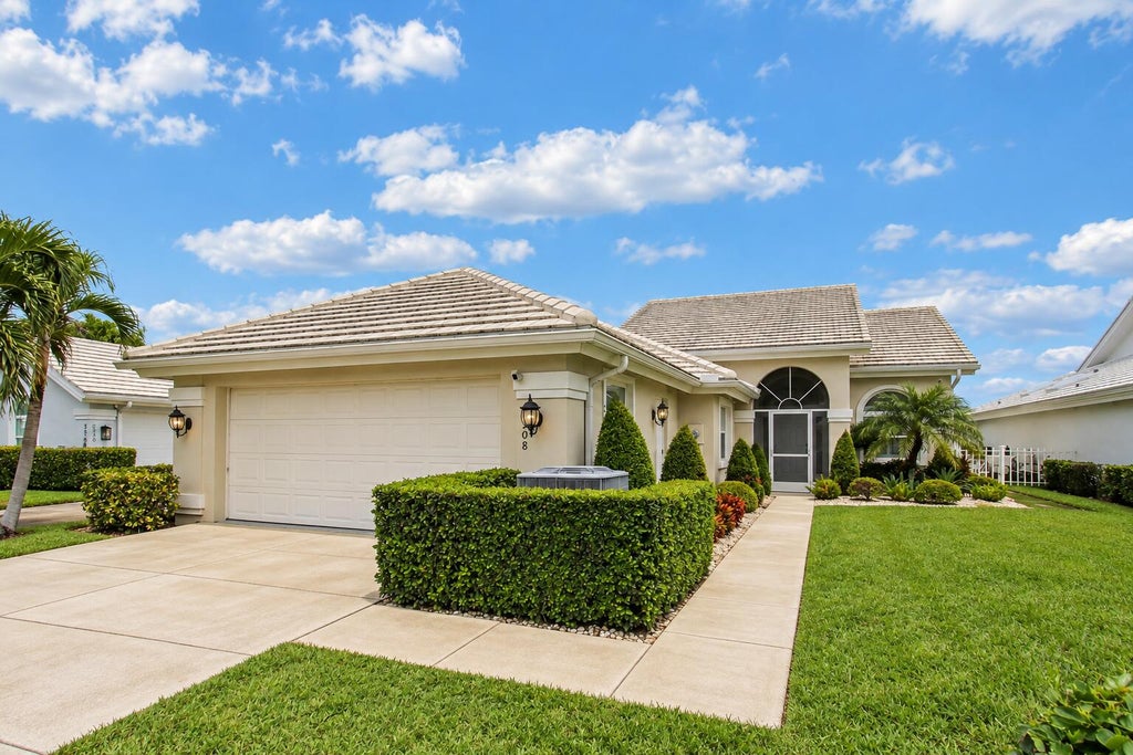 Photo of 2308 SARATOGA BAY Drive, West Palm Beach, FL 33409 (MLS # B26092953)