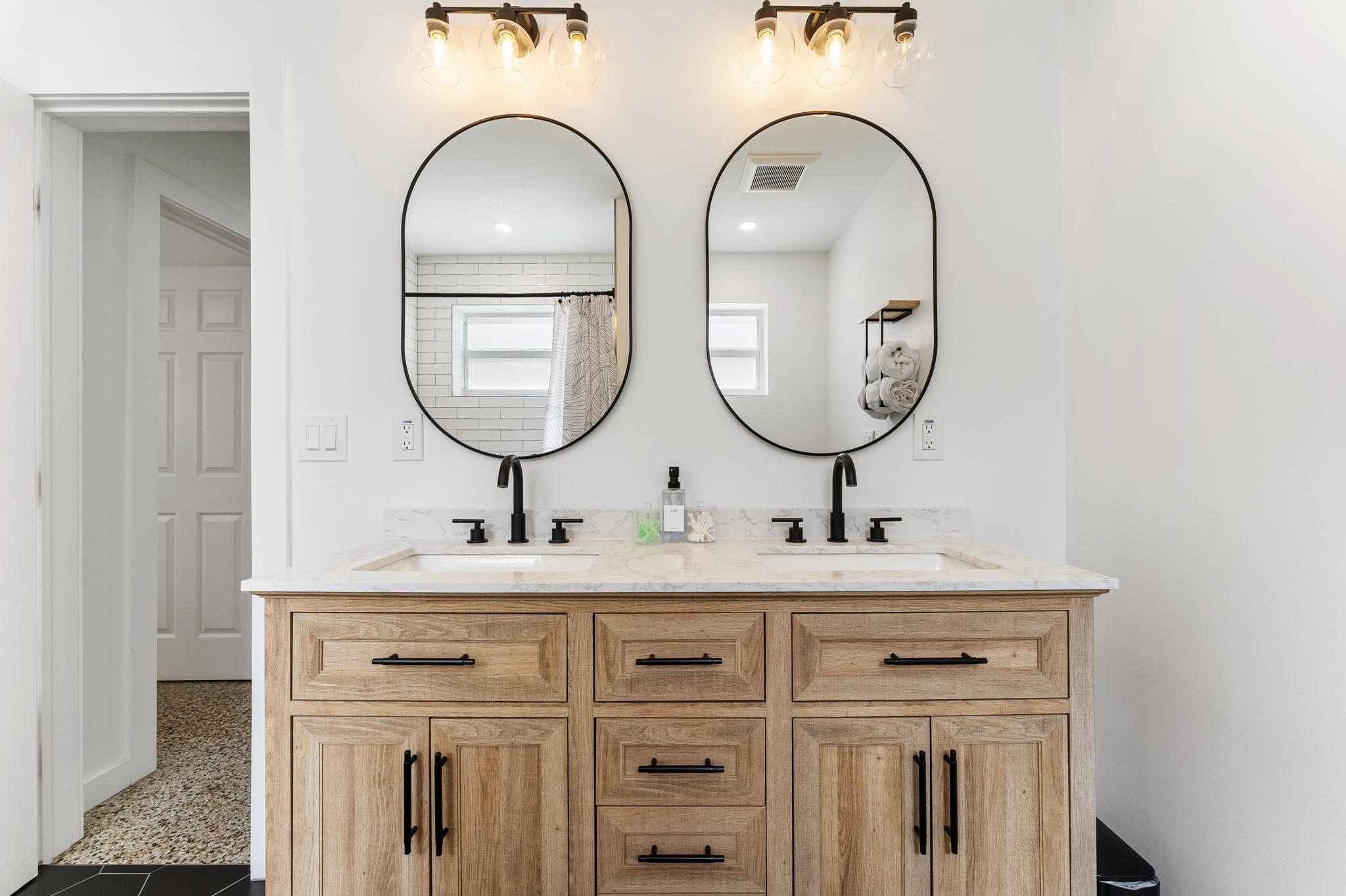 HILLSIDE PARK - Residential