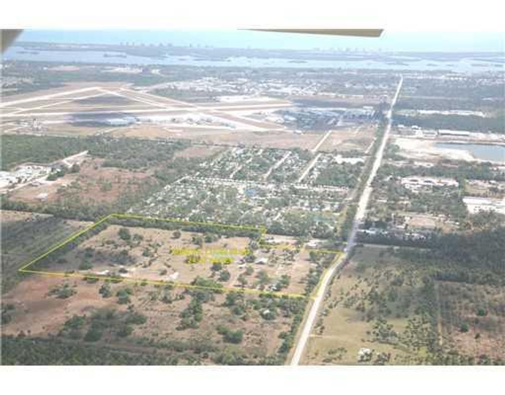 Photo of 6000 St Lucie Boulevard, Fort Pierce, FL 34946 (MLS # R10517113)