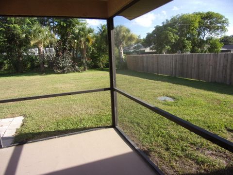 A home in Port Saint Lucie