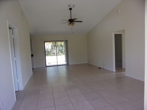 A home in Port Saint Lucie