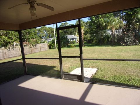 A home in Port Saint Lucie