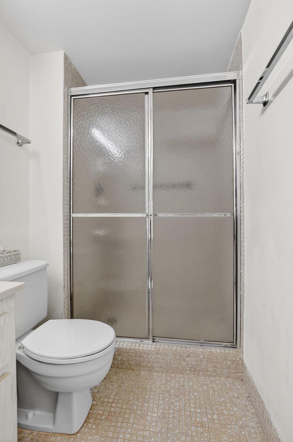 CENTURY VILLAGE - Residential Lease