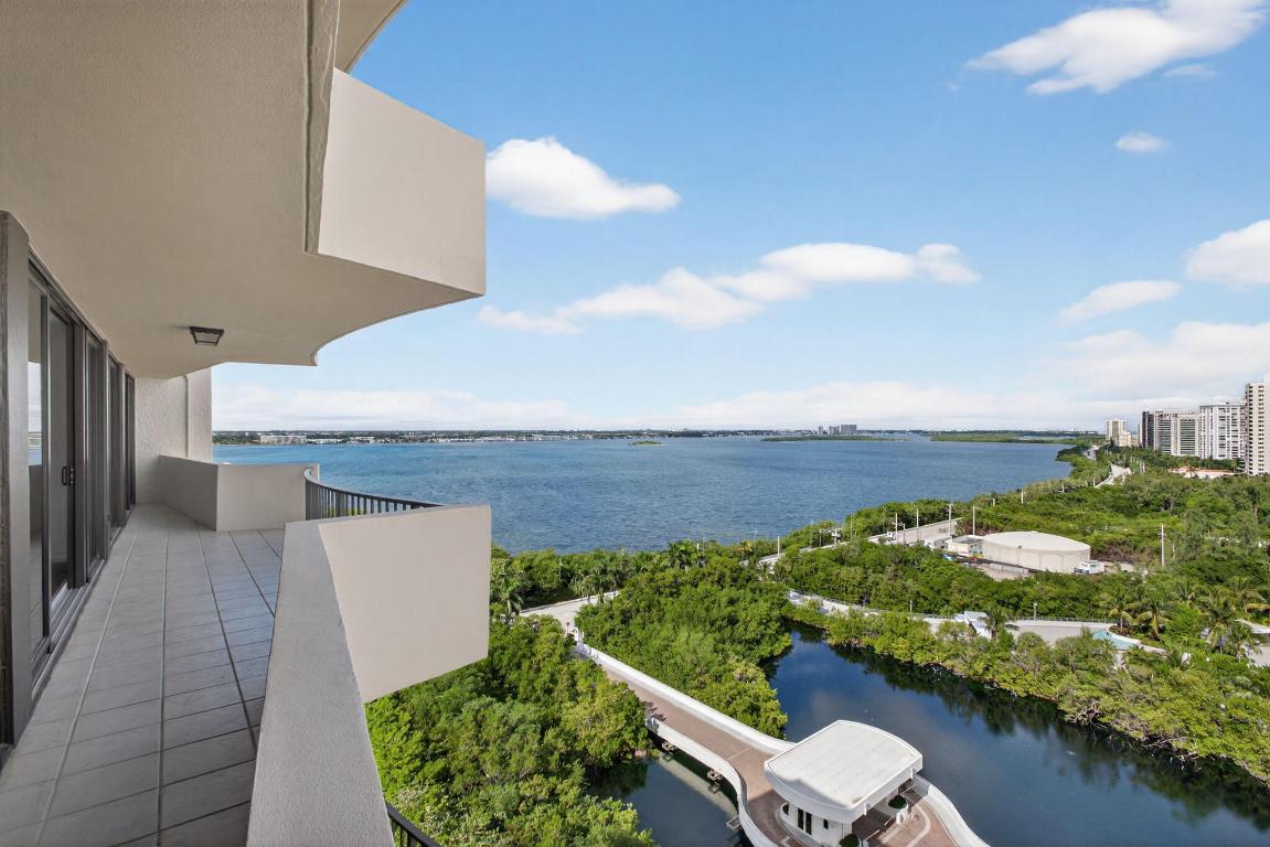 4200 N Ocean Drive 2-1606