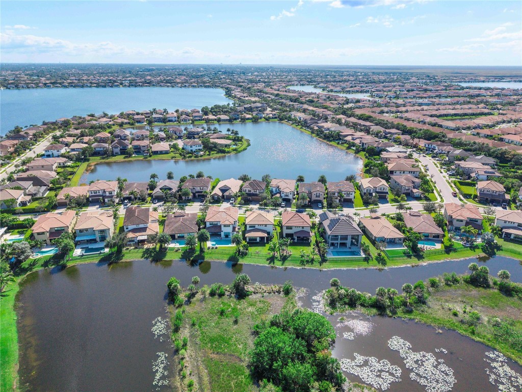 Bruschi Prop 180-105 B - Residential