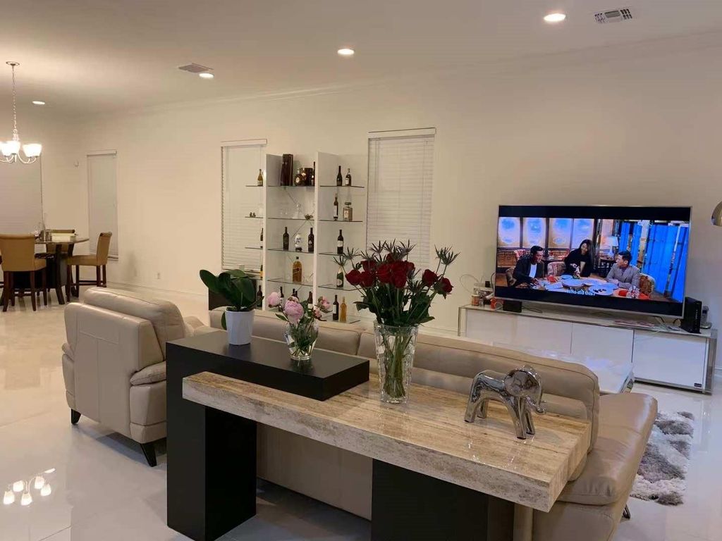 Photo of 11425 Watercrest Cir, Pompano Beach, FL 33076 (MLS # F10534062)