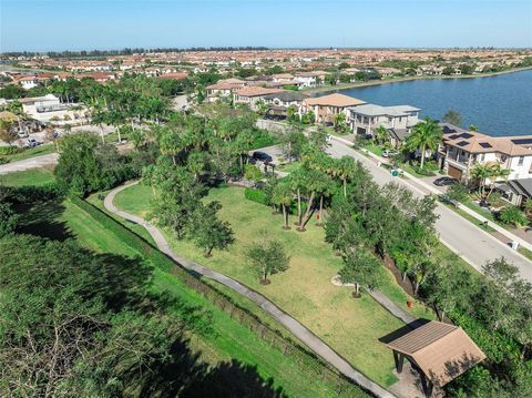 Tiny photo for 11425 Watercrest Circle, Parkland, FL 33076 (MLS # F10534062)