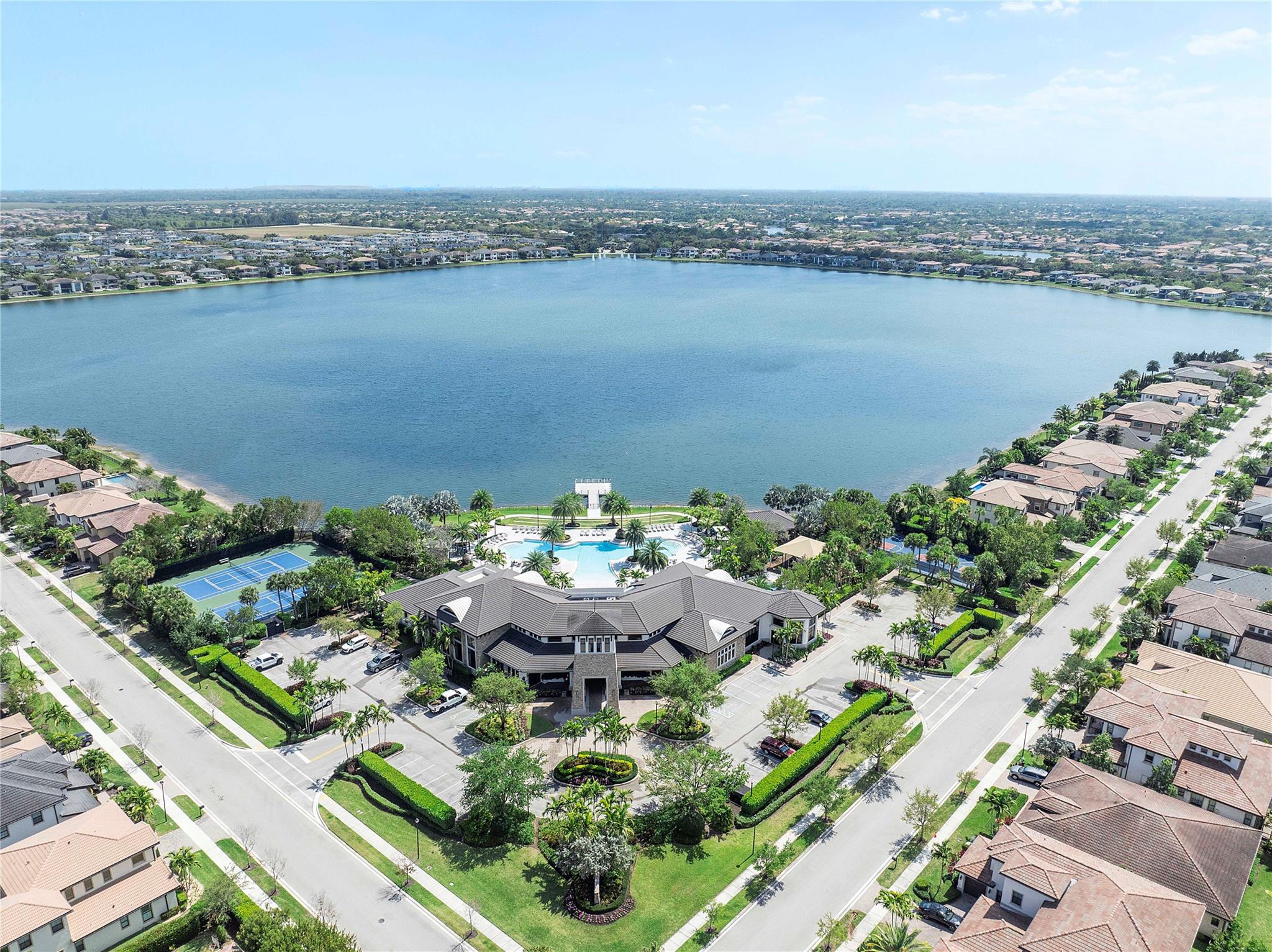 Bruschi Prop 180-105 B - Residential