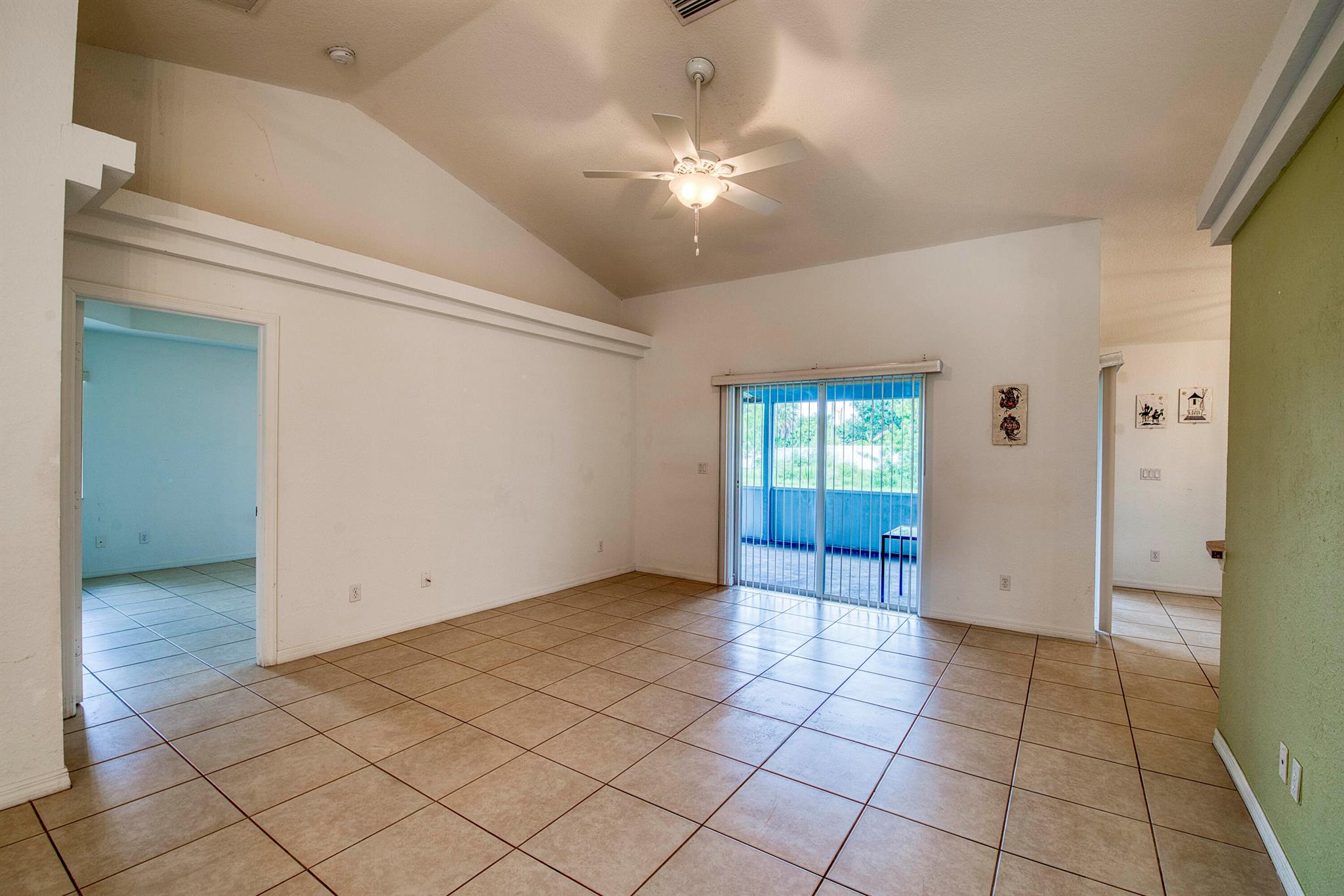 883 SW Mccall Road