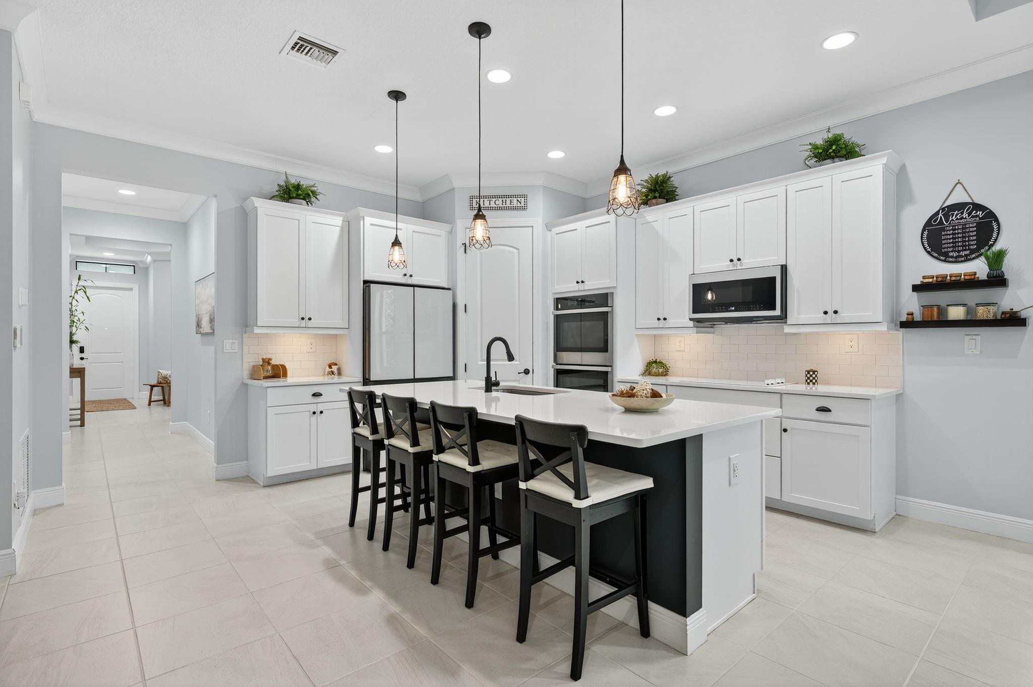 Coral Lago 182-31 B - Residential