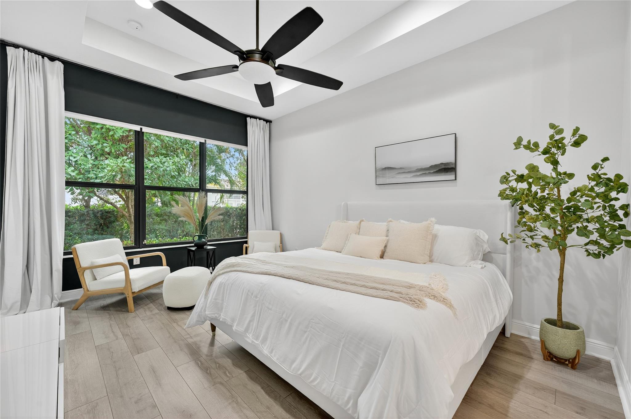 Coral Lago 182-31 B - Residential