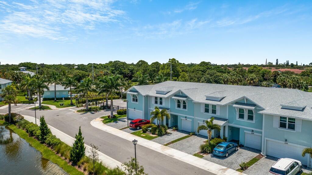325 SE Halifax Lane 0053