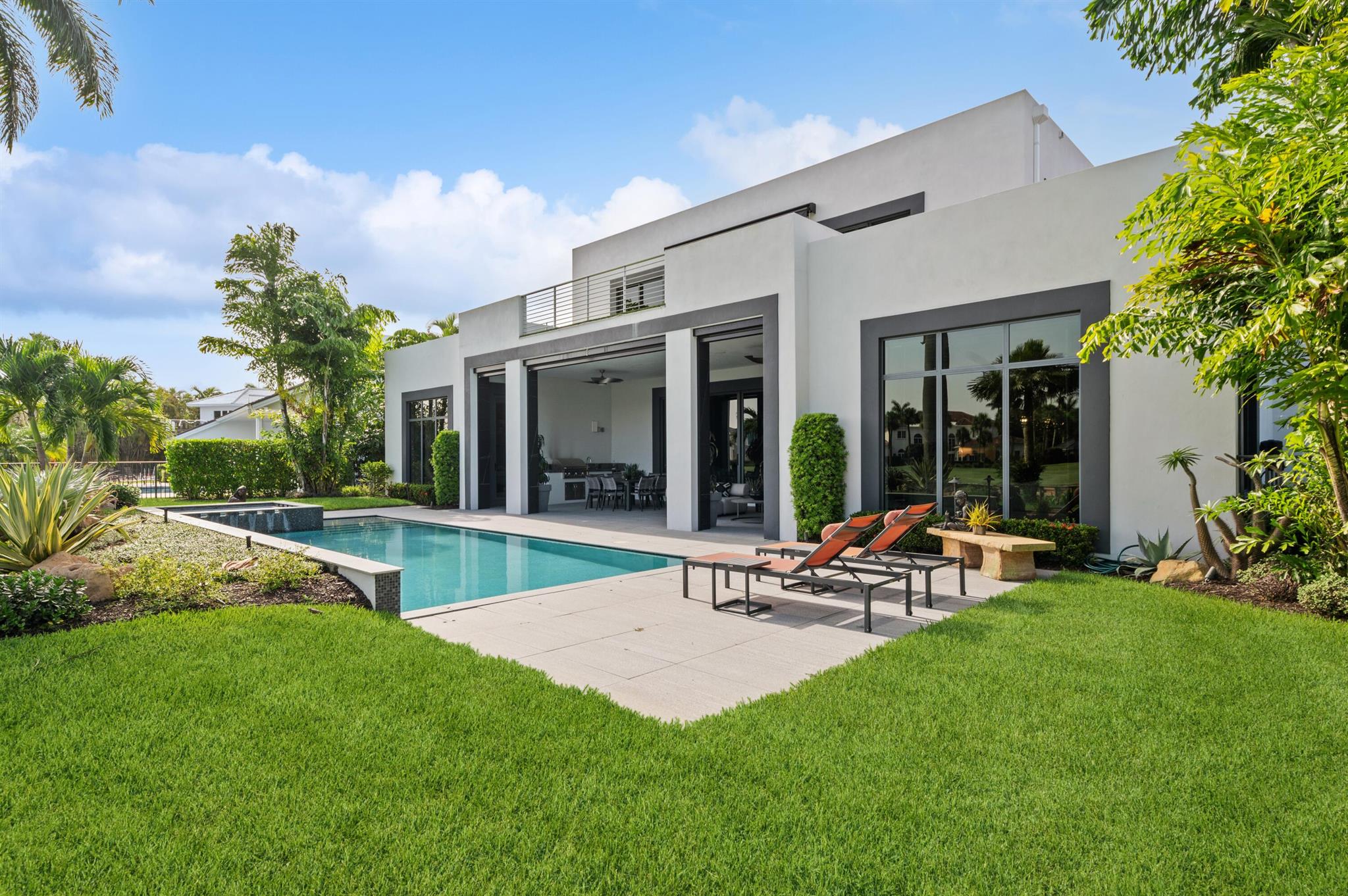 ST ANDREWS COUNTRY CLUB 5 - Residential