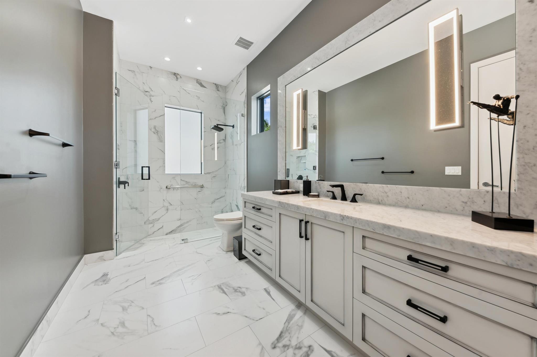 ST ANDREWS COUNTRY CLUB 5 - Residential