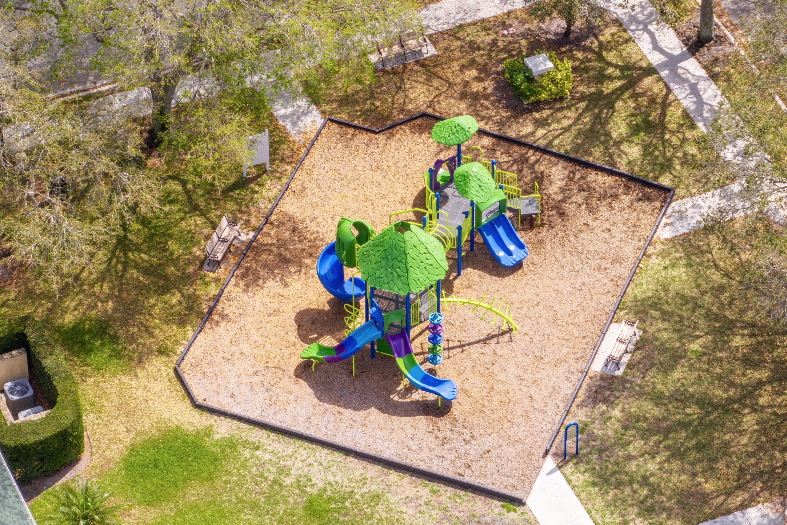 CAMBRIDGE AT ABACOA - Residential