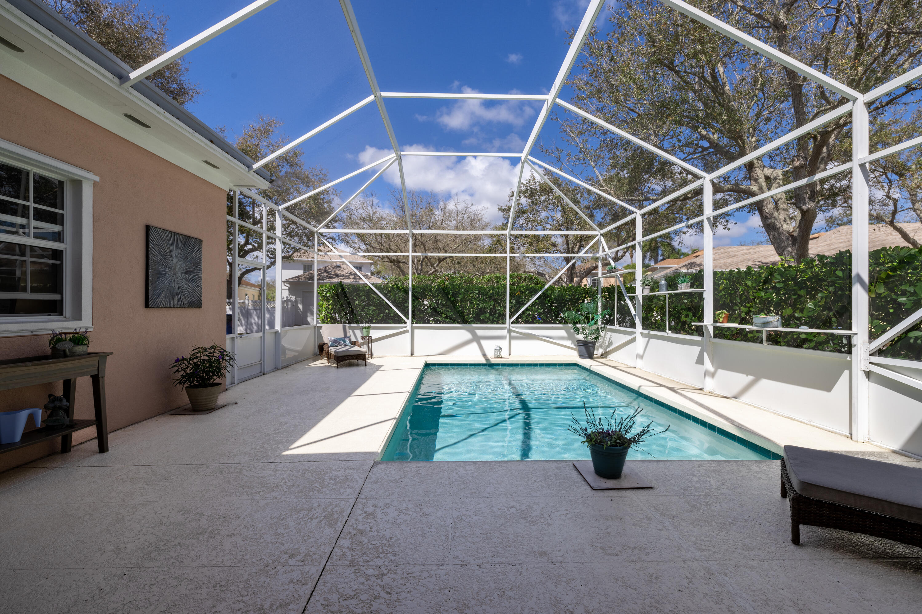 CAMBRIDGE AT ABACOA - Residential