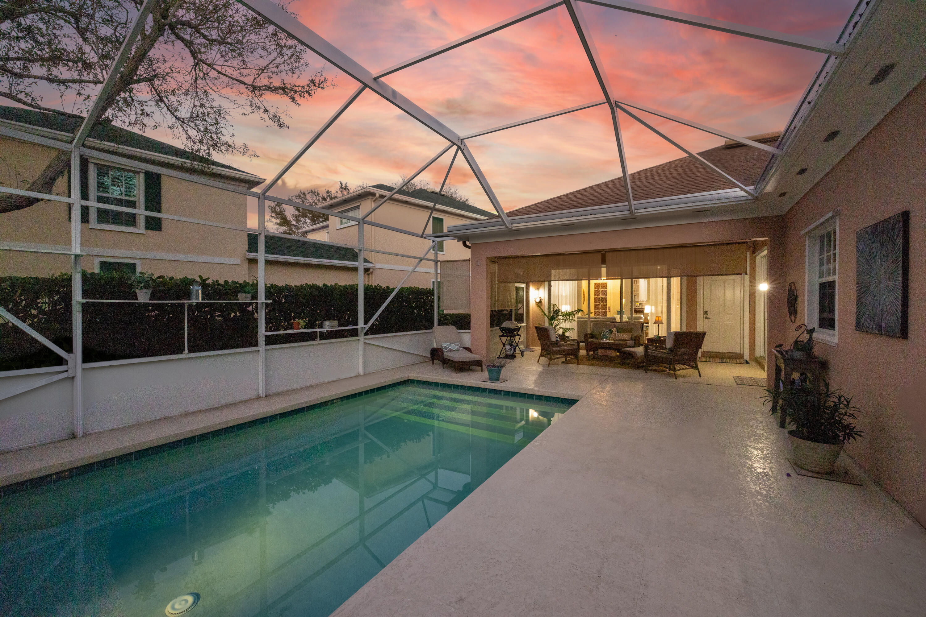 CAMBRIDGE AT ABACOA - Residential