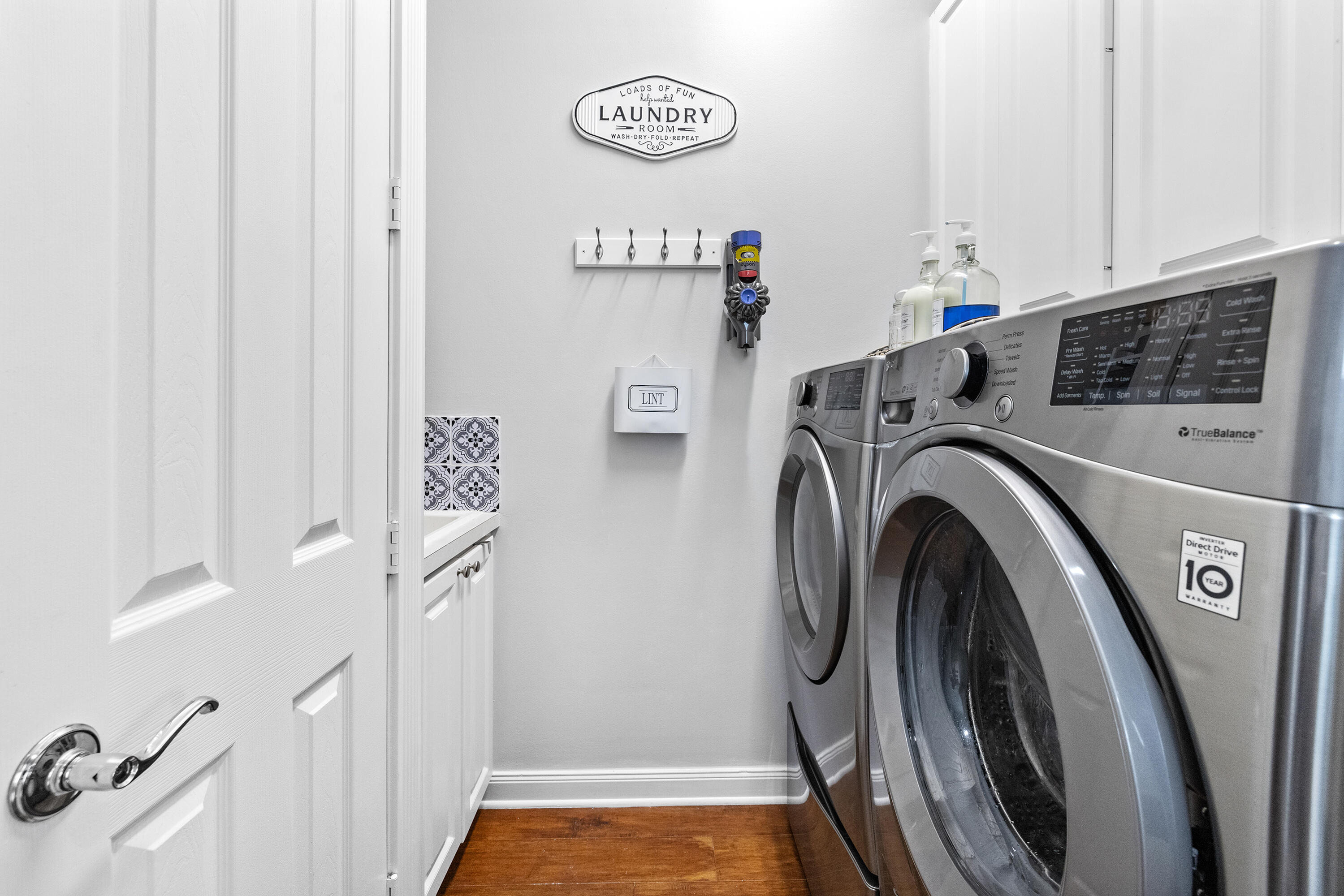 CAMBRIDGE AT ABACOA - Residential