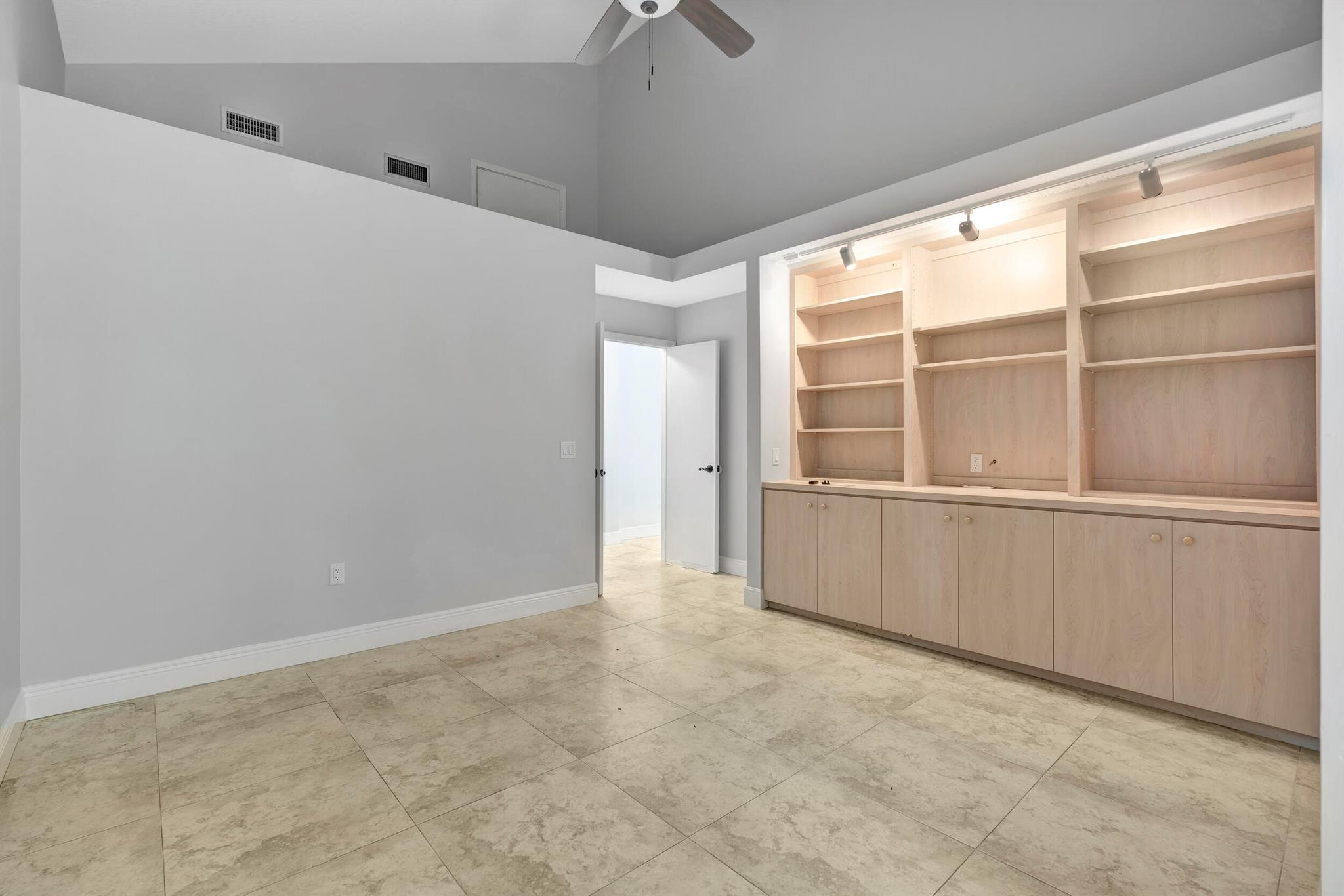 RIDGE AT THE BLUFFS - Residential Lease