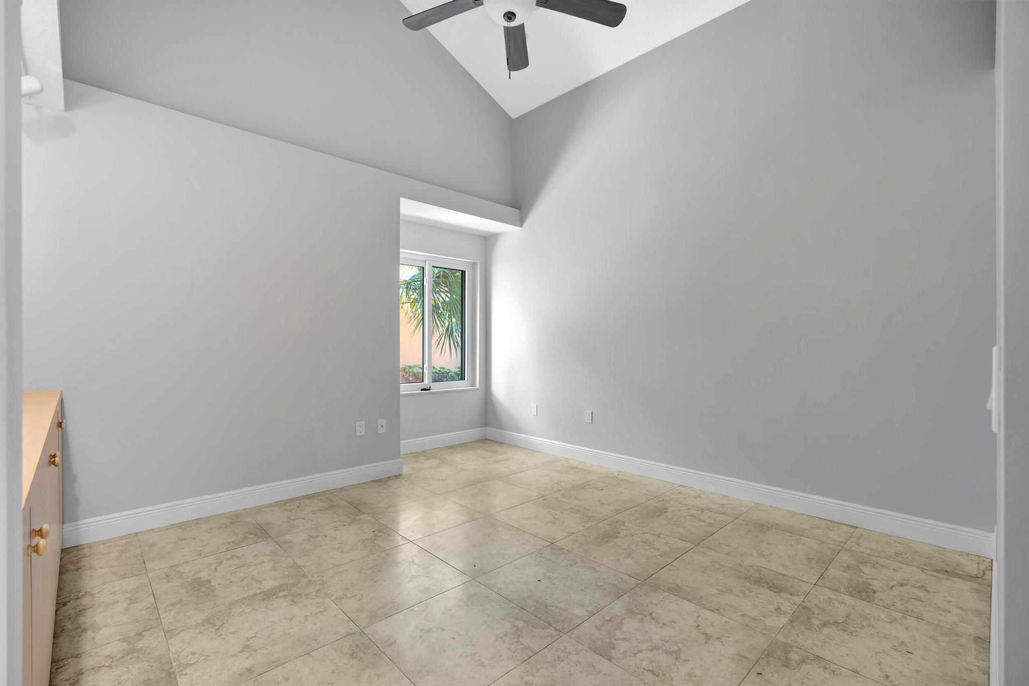 RIDGE AT THE BLUFFS - Residential Lease