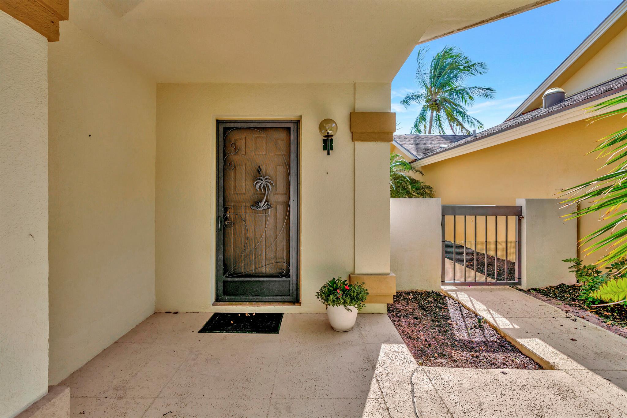 RIDGE AT THE BLUFFS - Residential Lease