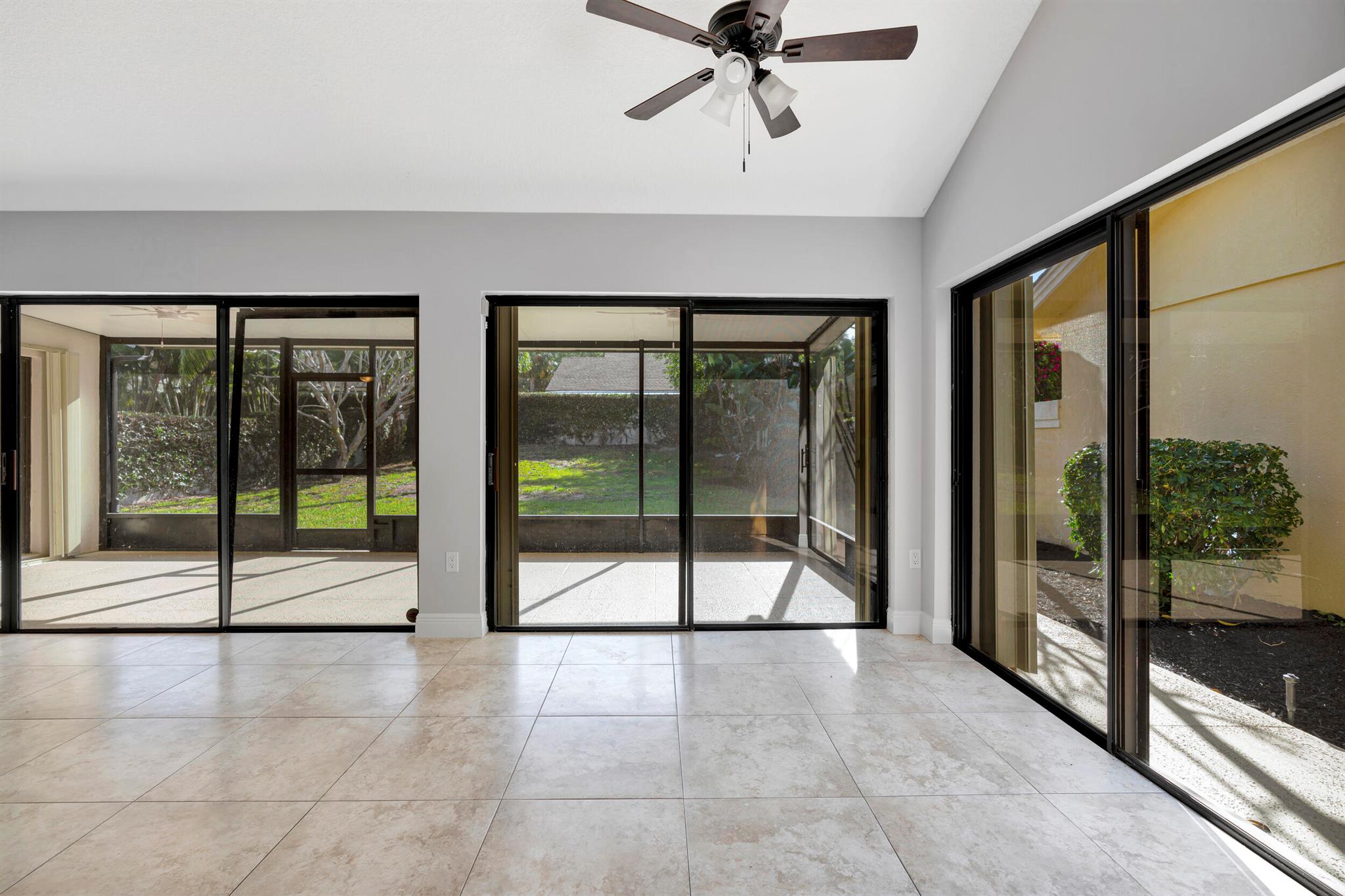 RIDGE AT THE BLUFFS - Residential Lease