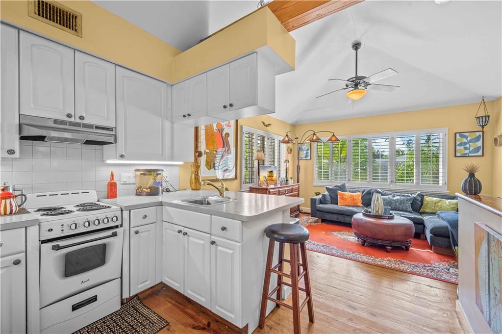 VICTORIA PARK - Residential