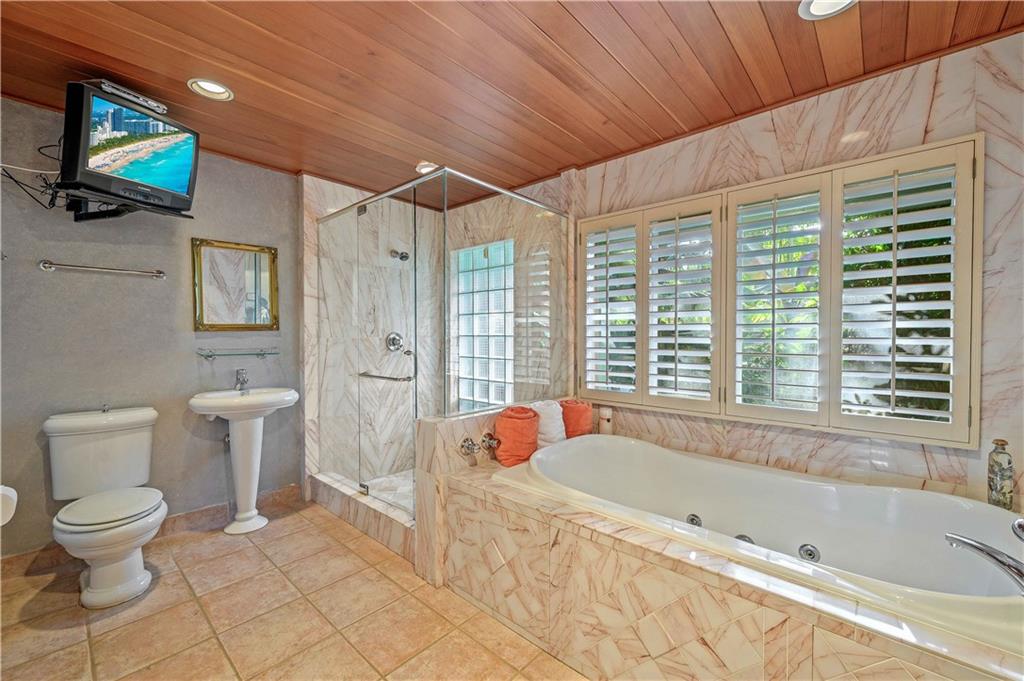 VICTORIA PARK - Residential