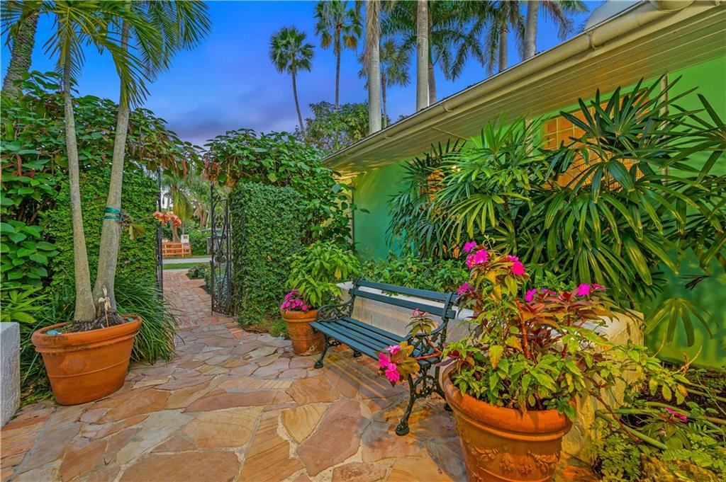 VICTORIA PARK - Residential