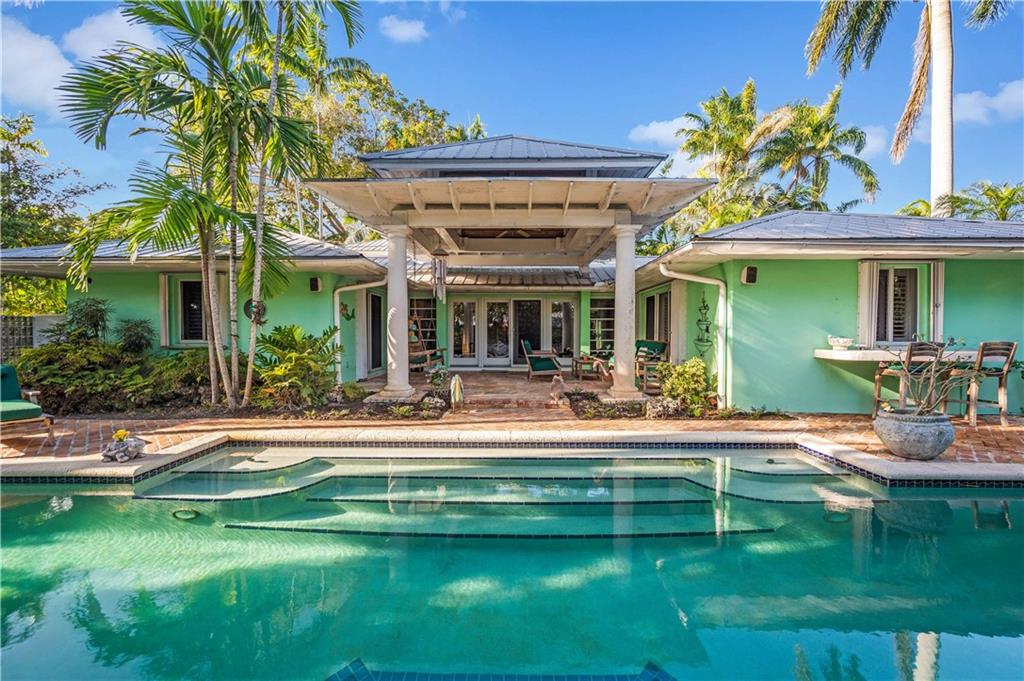 VICTORIA PARK - Residential