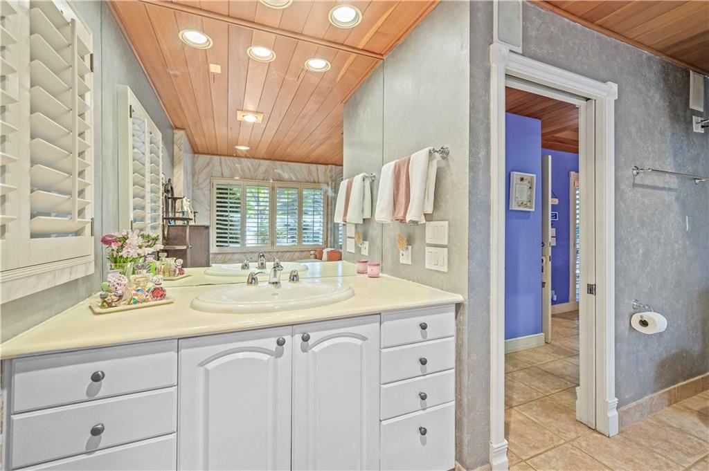 VICTORIA PARK - Residential