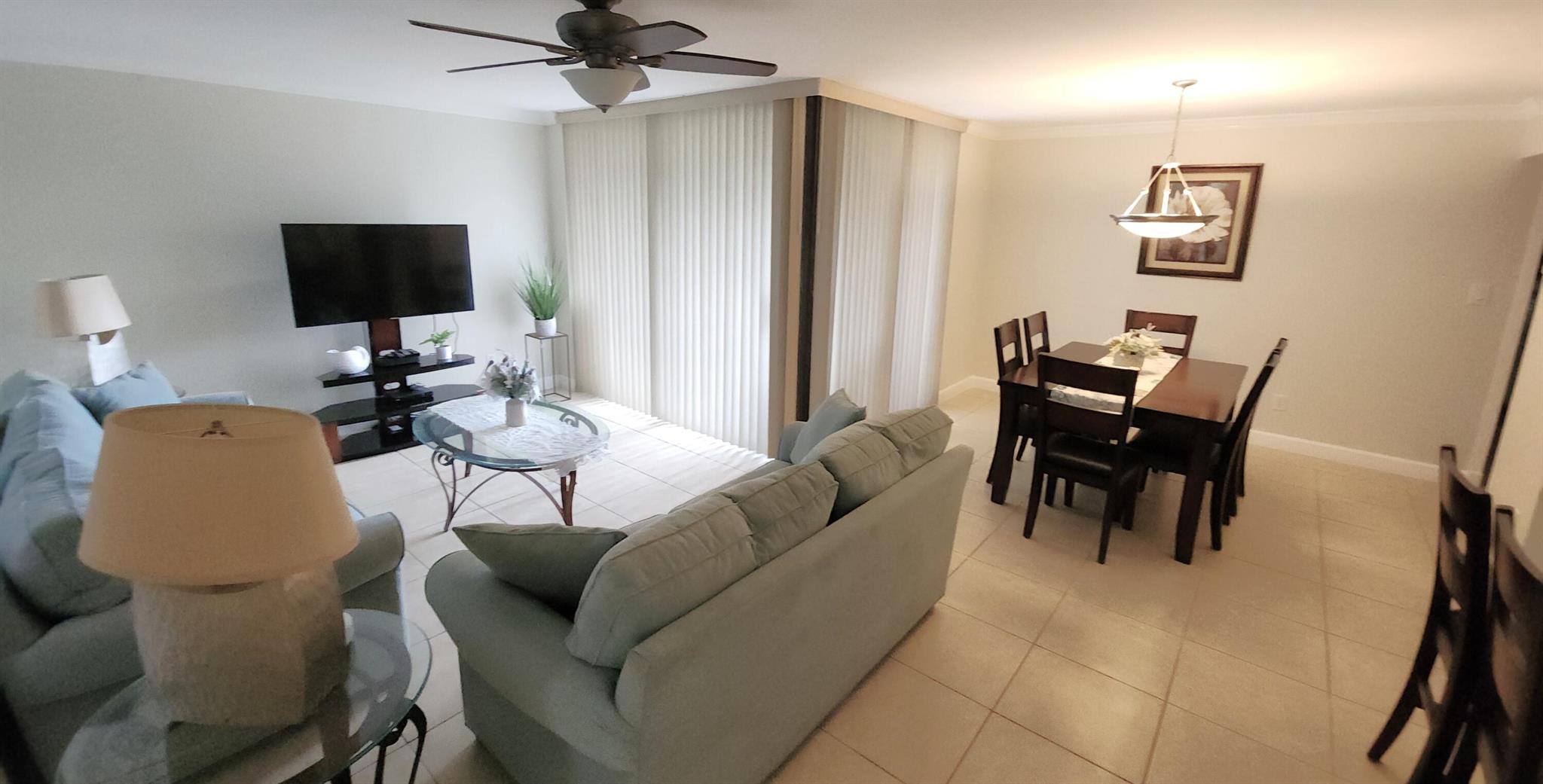 LAKESIDE CONDO - Residential Lease