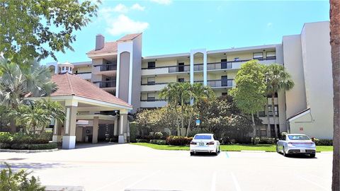 1915 Lavers Circle E107 Delray Beach FL 33444