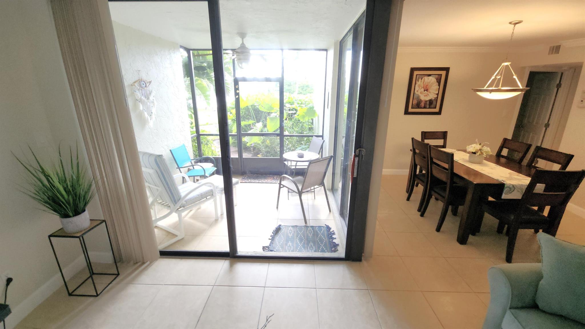 LAKESIDE CONDO - Residential Lease